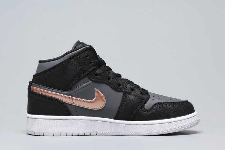 Grade School Air Jordan 1 Mid Black/Metallic Red BronzeDark GreyWhite