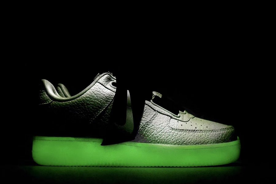 Nike Air Force 1 Low Utility White Black Glows in the Dark Sole ...