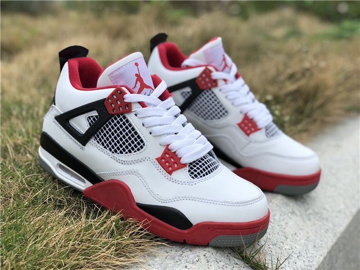 Air Jordan 4 IV Fire Red Nike Air Logo On The Heel For Sale
