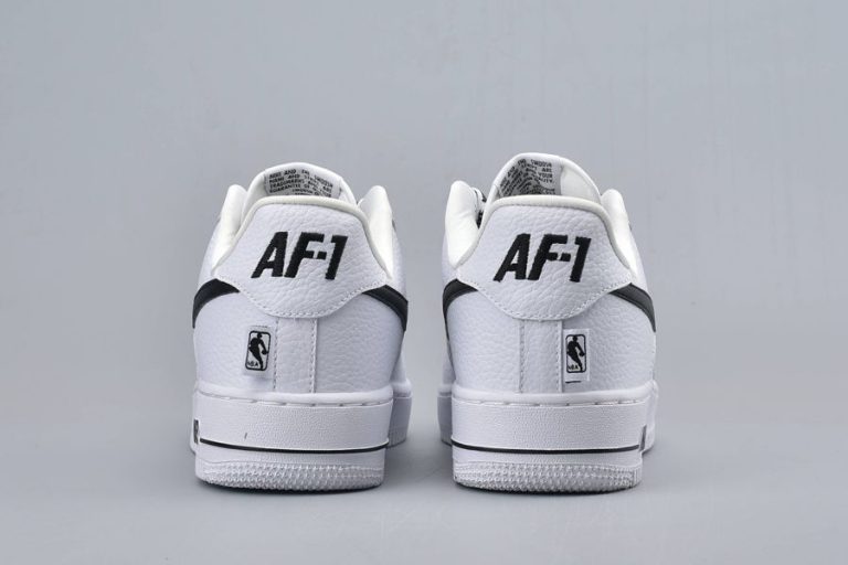 nike air force 1 grade school size 5