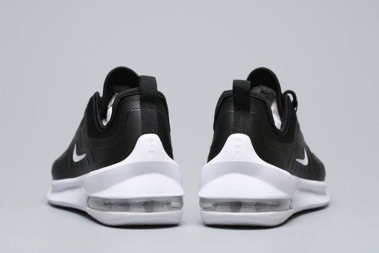 nike air max axis running shoes