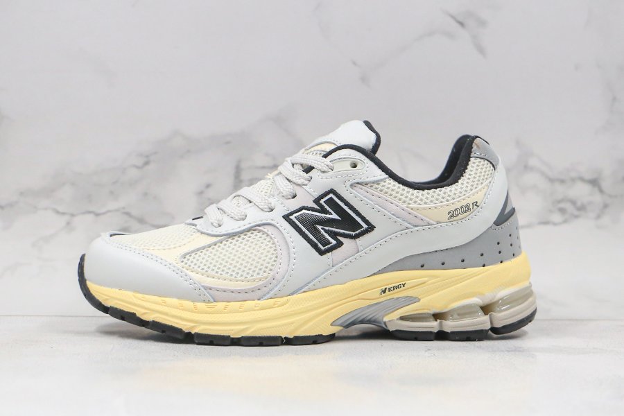 New Balance x Thisisneverthat ML2002RT White For Sale