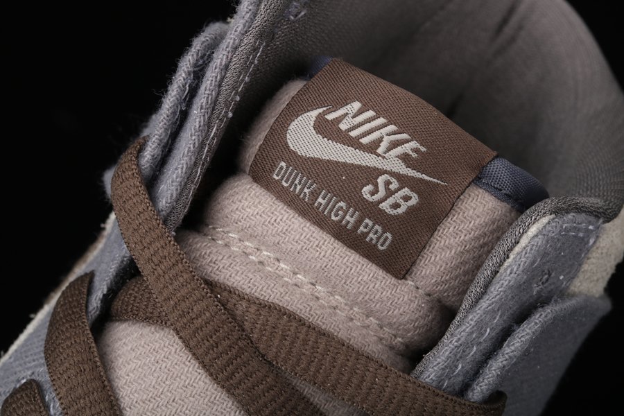 Nike Dunk SB High “Tauntaun” Medium Grey/Smoke-Cool Grey - FavSole.com