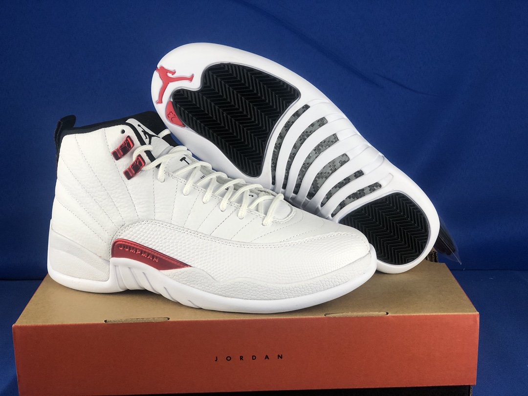 aj12 twist