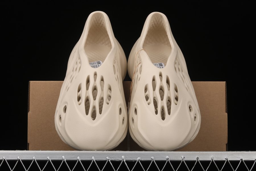 G55486 adidas Yeezy Foam Runner “Ararat” - FavSole.com