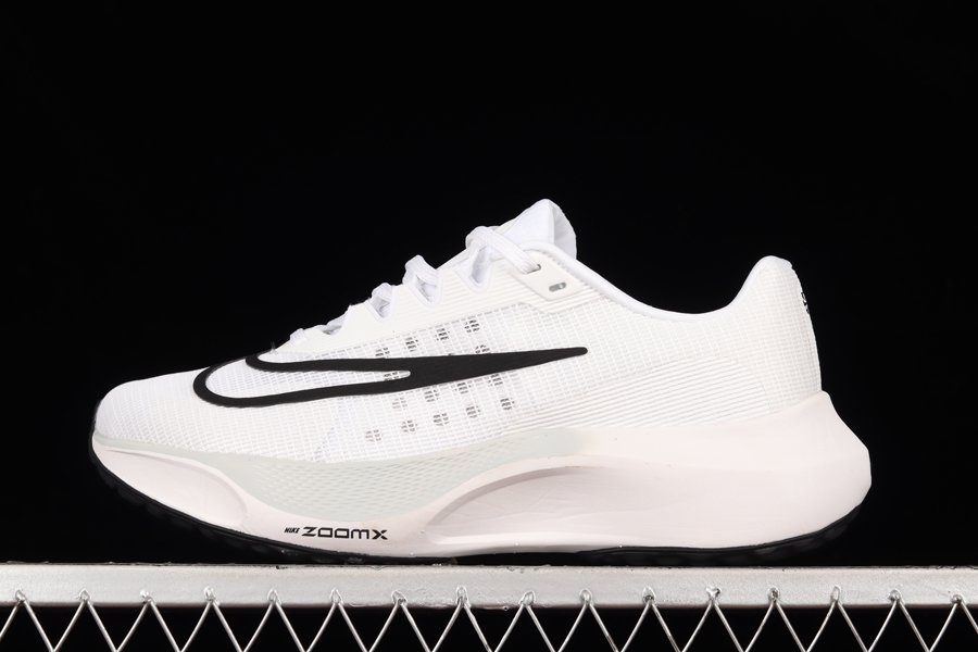 Nike Zoom Fly 5 White Black Running Shoes Online Sale