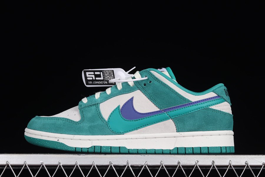 Rich Green Dominates The Latest Nike Dunk Low 85
